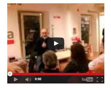 Giorgio Faletti presenta a Novara il suo ultimo romanzo “Tre atti e due tempi”
